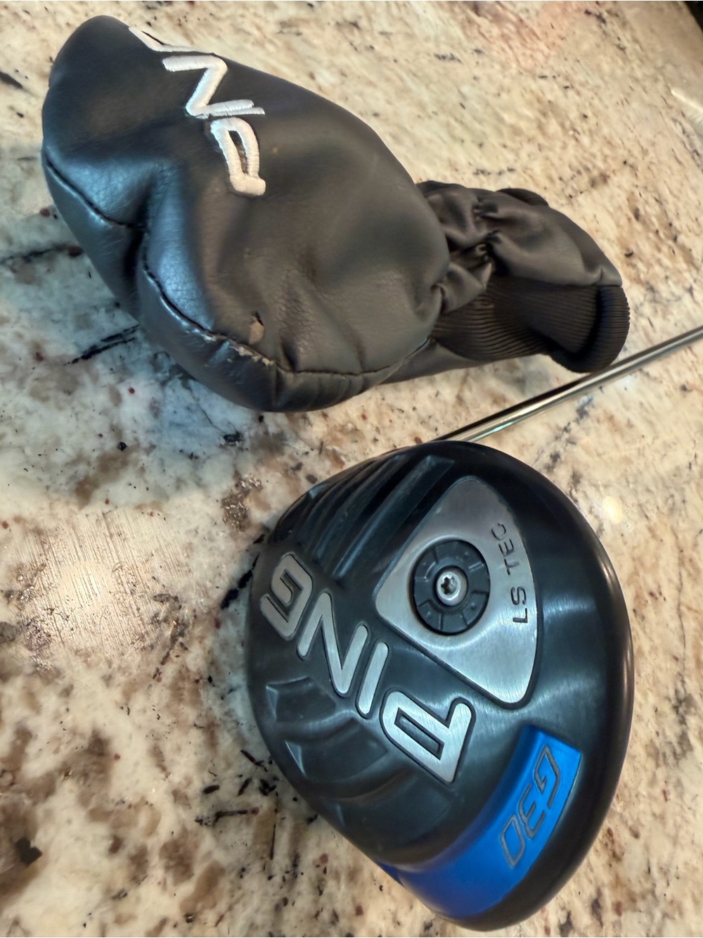 PING G30 Driver Head with Blue Accent and Black Headcover